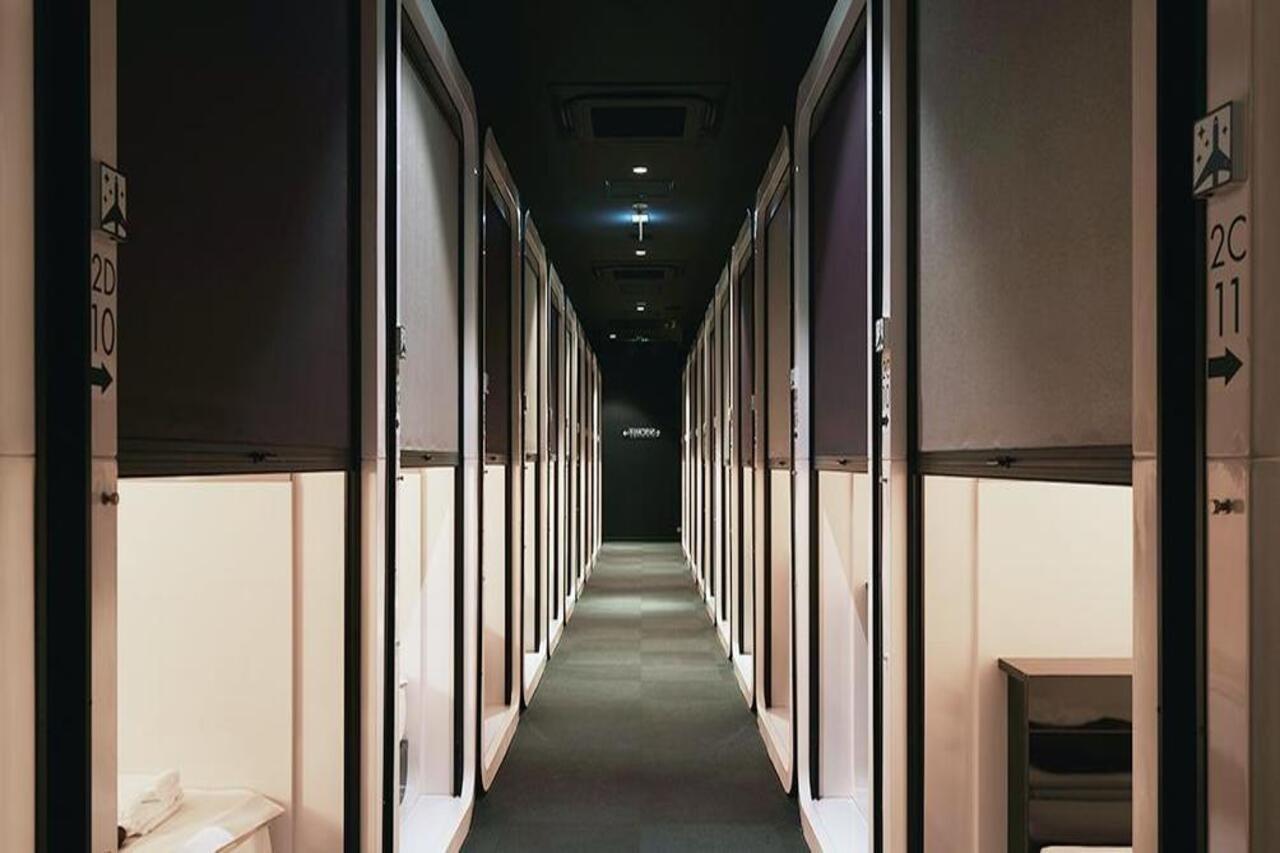 First Cabin Kyoto Karasuma For Women Экстерьер фото